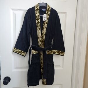 Boys Caesar Palace Greek Key Robe- size small